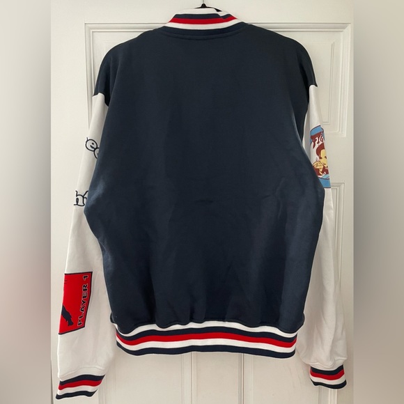 Ultra Rare Street Fighter Varsity Bomber - Medium - Picture 6 of 6
